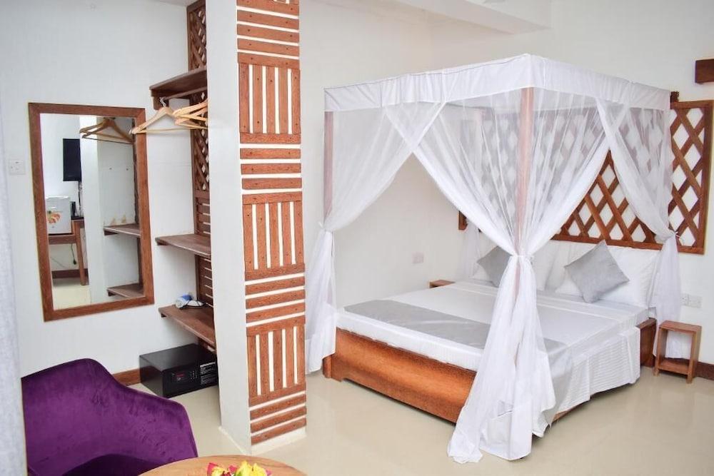 Al-Minar Hotel Zanzibar Buitenkant foto
