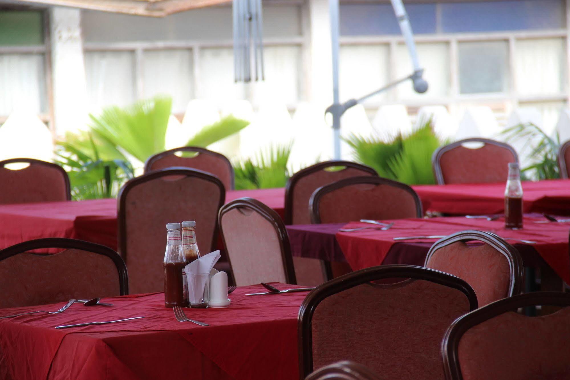 Al-Minar Hotel Zanzibar Buitenkant foto